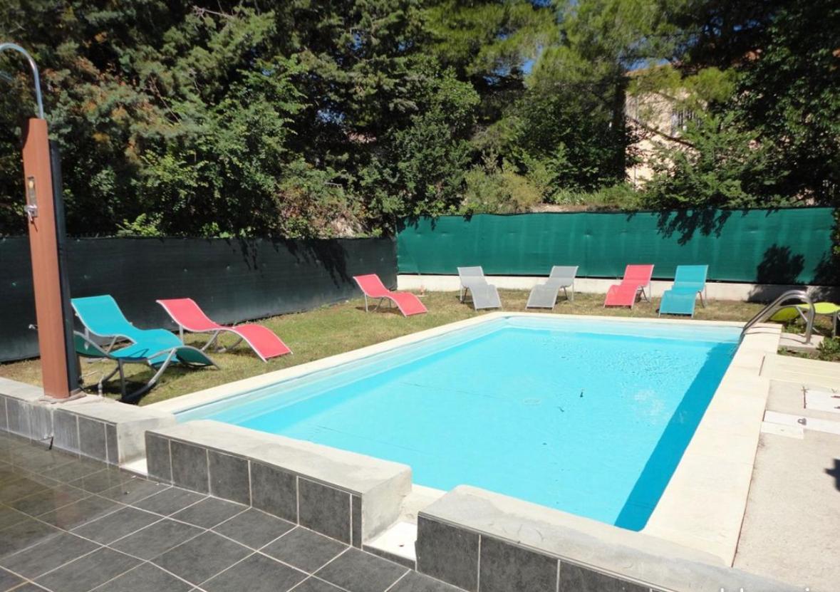 Joli Studio Le Clos D'Aix Avec Grande Terrasse Piscine Et Parking Gratuit 普罗旺斯地区艾克斯 外观 照片